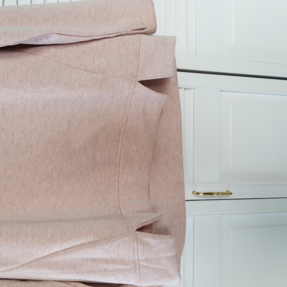 Pink Oversized Sweatshirt - Picture 5 of 7